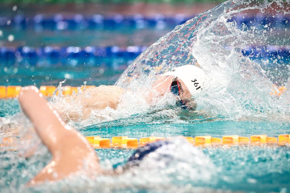 足球曝世界足坛将全面引入AI判罚系统